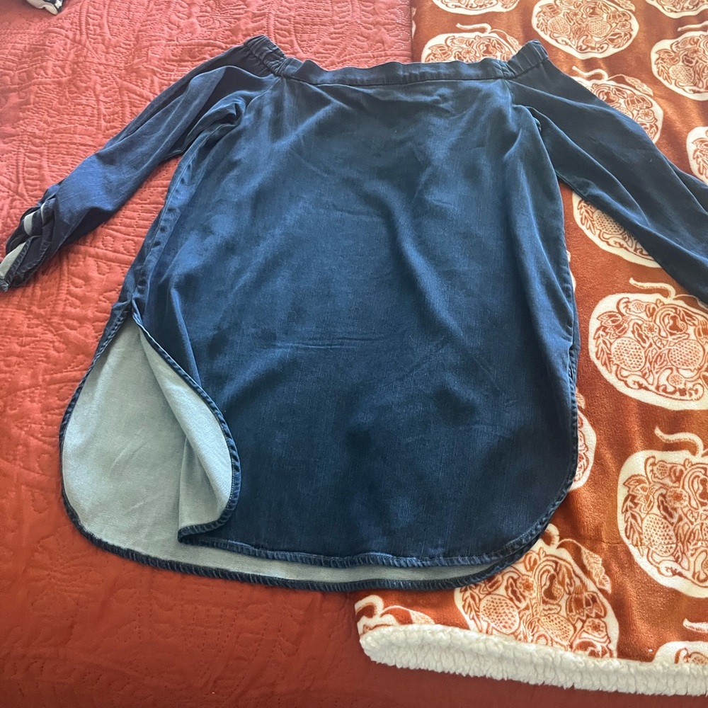 Chic Off-Shoulder Navy Tunic